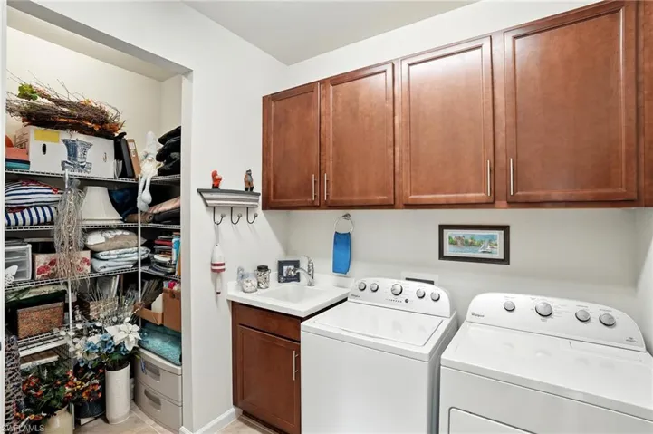 Laundry room with great storage space