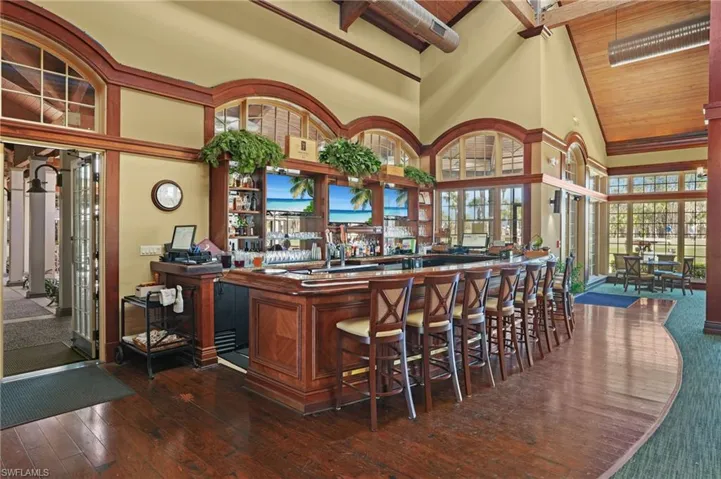 Bar at Golf Club of the Everglades