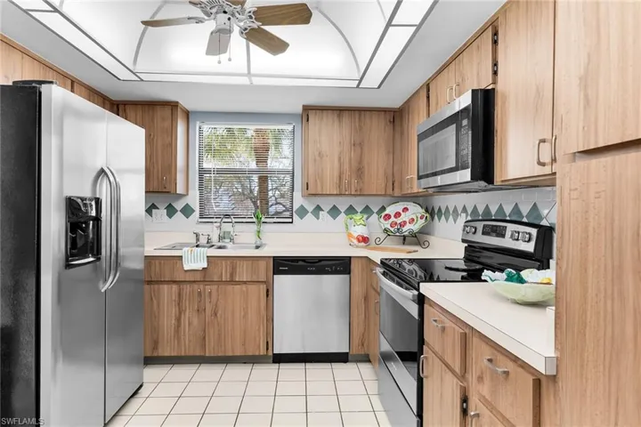 85  Saint Andrews  BLVD, Naples, FL 34113
