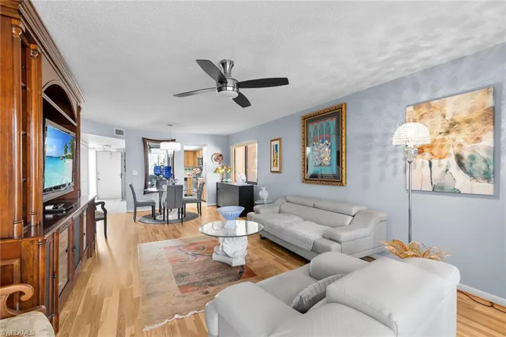 85  Saint Andrews  BLVD, Naples, FL 34113