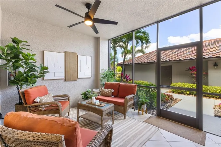 10068  Siesta Bay  DR, Naples, FL 34120