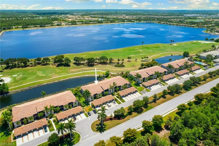 10068  Siesta Bay  DR, Naples, FL 34120