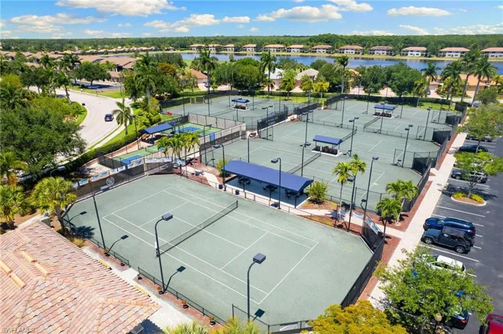10068  Siesta Bay  DR, Naples, FL 34120
