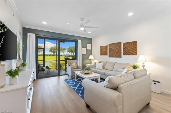 10068  Siesta Bay  DR, Naples, FL 34120
