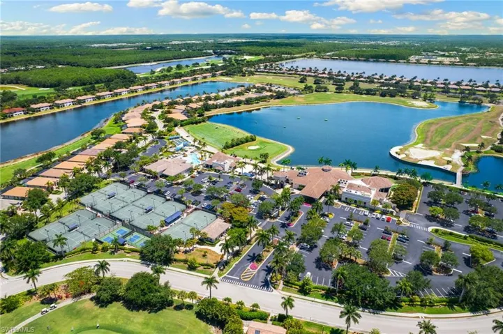 10068  Siesta Bay  DR, Naples, FL 34120