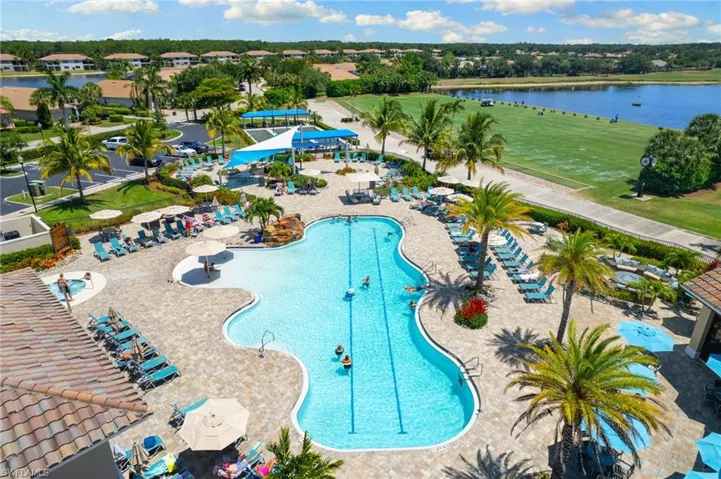 10068  Siesta Bay  DR, Naples, FL 34120
