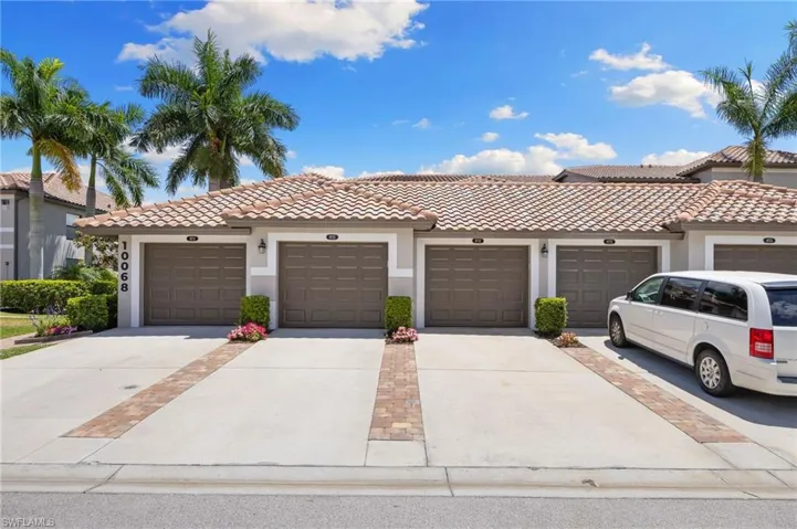 10068  Siesta Bay  DR, Naples, FL 34120