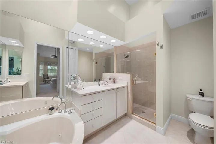 7854 Hawthorne Ter 1304, Naples, Florida 34113