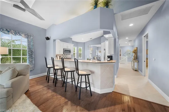 7854 Hawthorne Ter 1304, Naples, Florida 34113