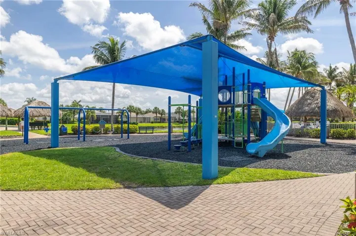 2656 Somerville Loop 1102, Cape Coral, Florida 33991