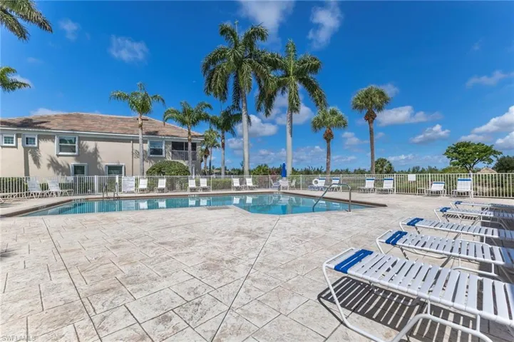 2656 Somerville Loop 1102, Cape Coral, Florida 33991