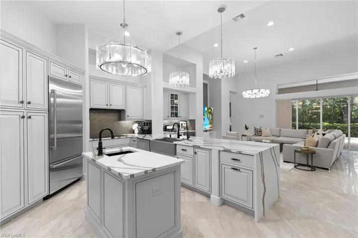 480 Terracina Way, Naples, Florida 34119