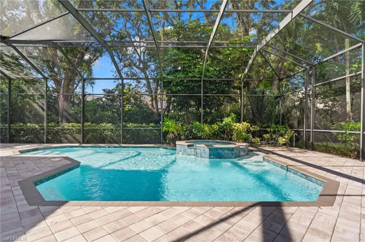 480 Terracina Way, Naples, Florida 34119
