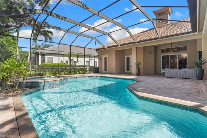 480 Terracina Way, Naples, Florida 34119