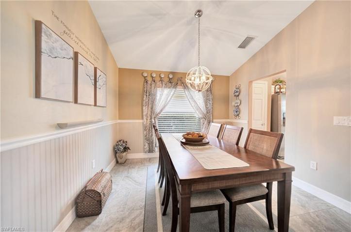 2481 Belleville CT, CAPE CORAL FL 33991
