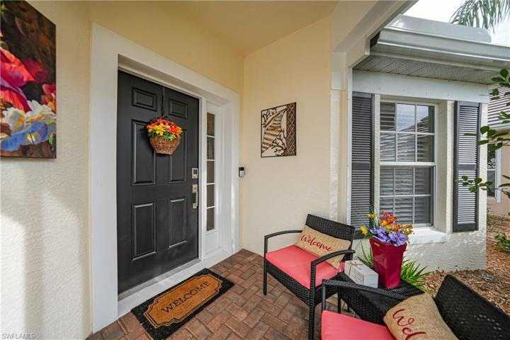 2481 Belleville CT, CAPE CORAL FL 33991