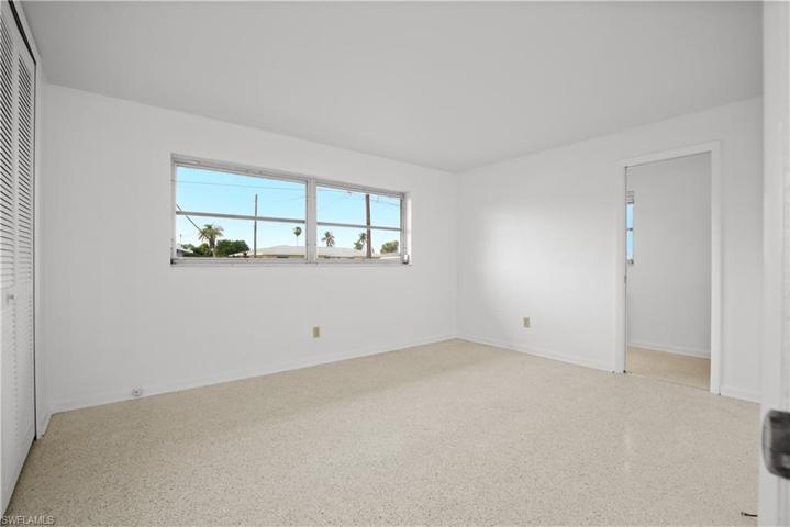 4125 SE 9th CT, CAPE CORAL FL 33904