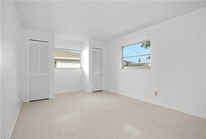 4125 SE 9th CT, CAPE CORAL FL 33904