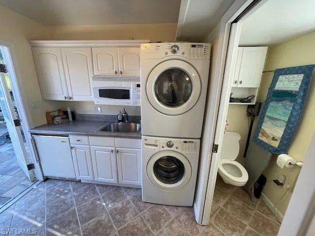 10131 Sunnywood Ct, Fort Myers, Florida 33905