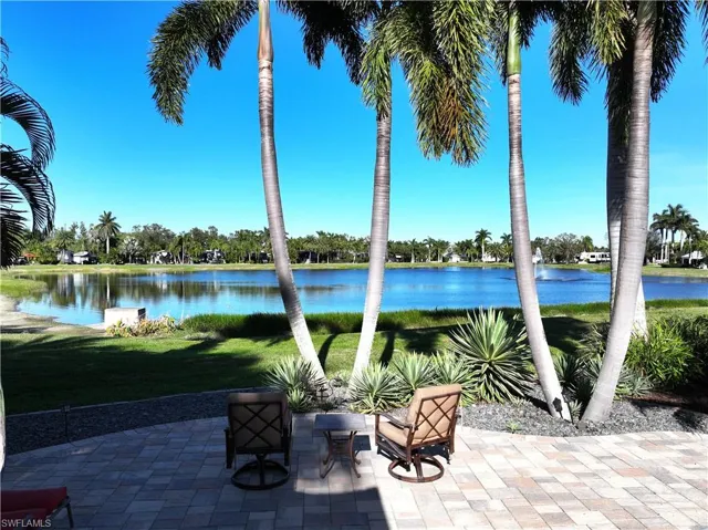 10131 Sunnywood Ct, Fort Myers, Florida 33905