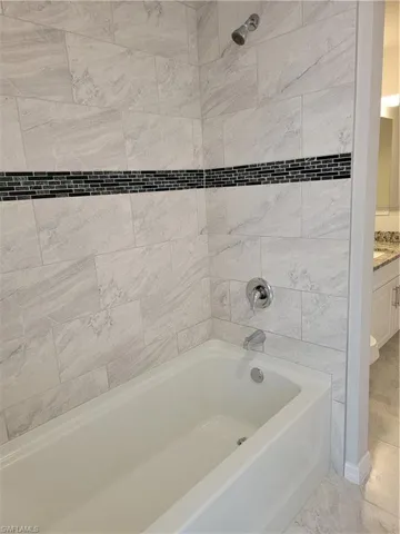 217 SE 18th ST, CAPE CORAL FL 33990