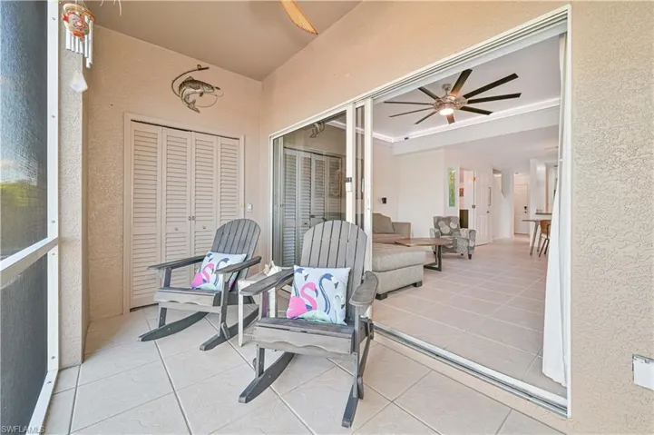 View of patio / terrace with ceiling fan