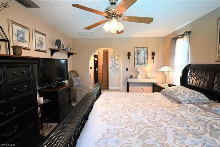 4511 SW 7th  AVE, Cape Coral, FL 33914