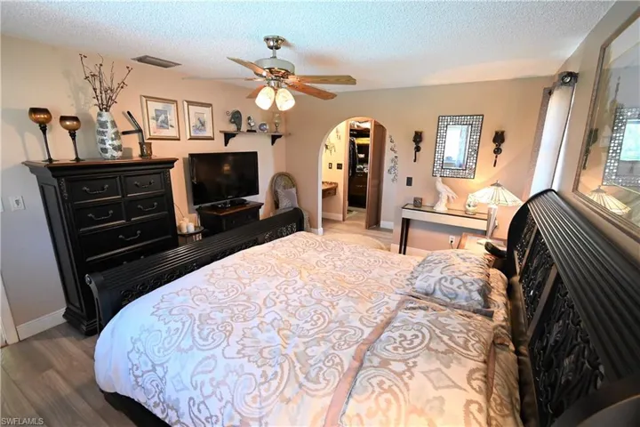 4511 SW 7th  AVE, Cape Coral, FL 33914