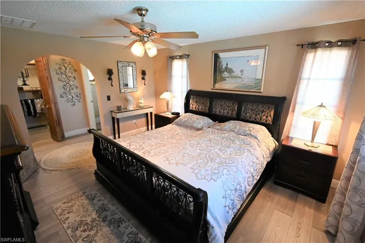4511 SW 7th  AVE, Cape Coral, FL 33914