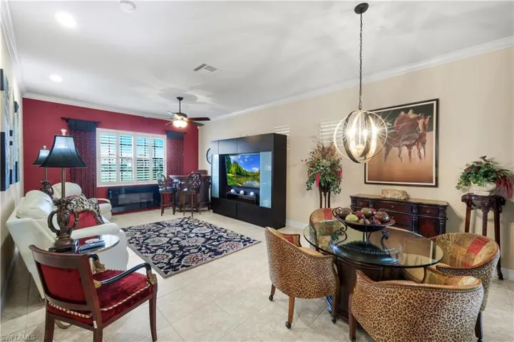 LGE LIVING RM SPACE W/WIDE VIEW OF LAKE