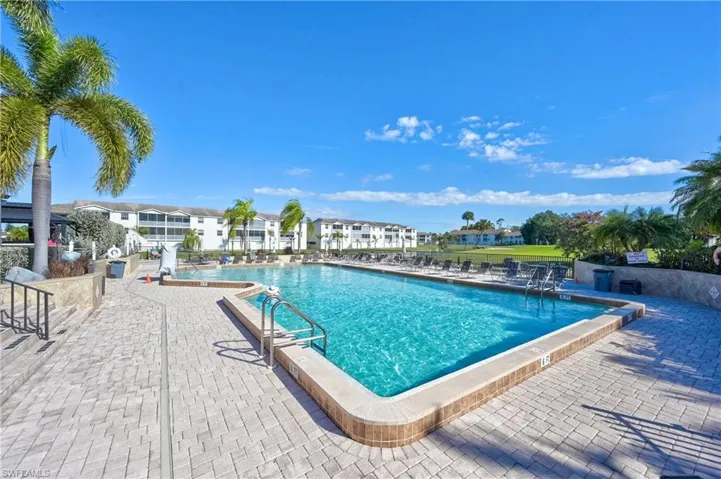 17260  Eagle  TRCE, Fort Myers, FL 33908