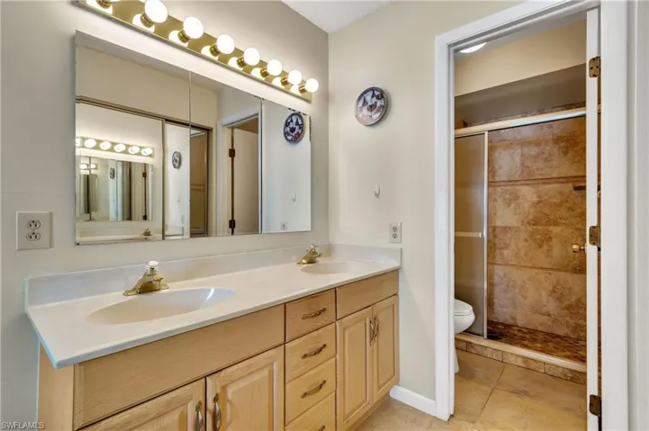 17260  Eagle  TRCE, Fort Myers, FL 33908