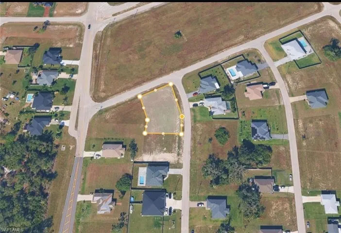 2602 Nw 15th Pl, Cape Coral, Florida 33993