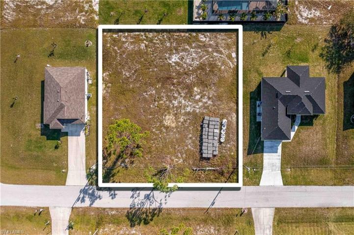 1608 NW 29th ST, CAPE CORAL FL 33993