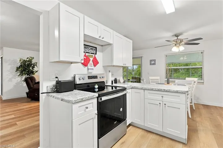 11821 Isle Of Palms Dr, Fort Myers Beach, Florida 33931