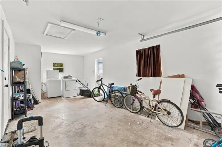 11821 Isle Of Palms Dr, Fort Myers Beach, Florida 33931
