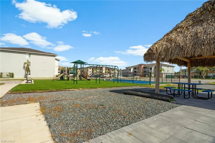3948 Pomodoro Cir # 102, Cape Coral, Florida 33909