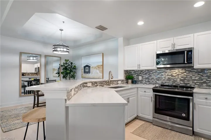 3948 Pomodoro Cir # 102, Cape Coral, Florida 33909