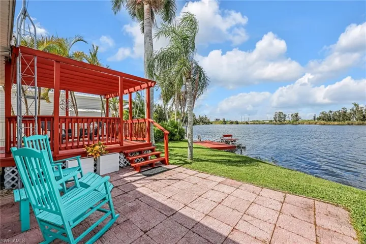 7031 Armadillo Way, Fort Myers, Florida 33967