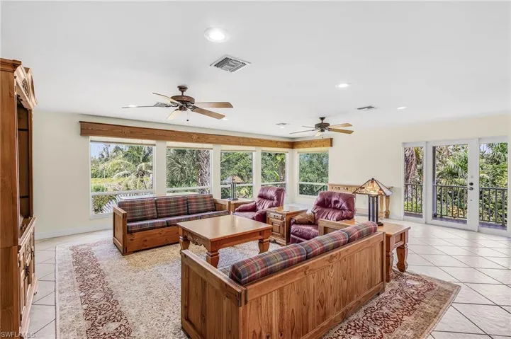 14221  Clubhouse  DR, Bokeelia, FL 33922