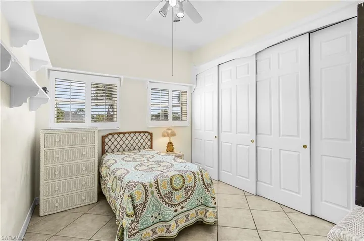 14221  Clubhouse  DR, Bokeelia, FL 33922