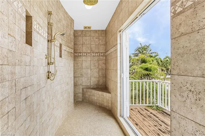 14221  Clubhouse  DR, Bokeelia, FL 33922