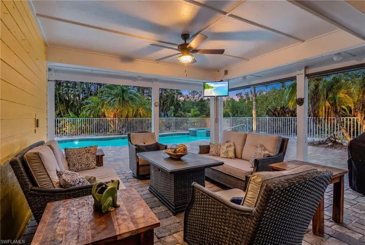 14221  Clubhouse  DR, Bokeelia, FL 33922