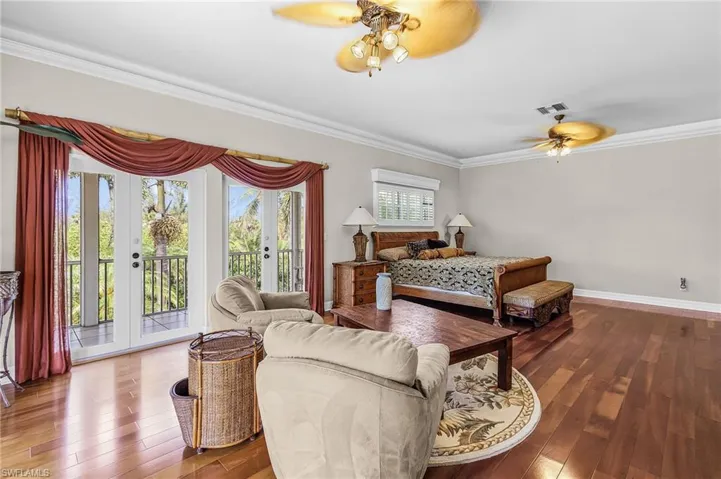 14221  Clubhouse  DR, Bokeelia, FL 33922