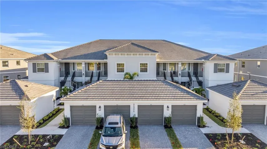 11771 Venetian Lagoon Dr 103, Fort Myers, Florida 33913