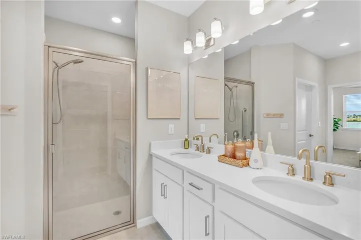 11771 Venetian Lagoon Dr 103, Fort Myers, Florida 33913