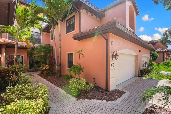 5805 Grande Reserve Way 1102, Naples, Florida 34110