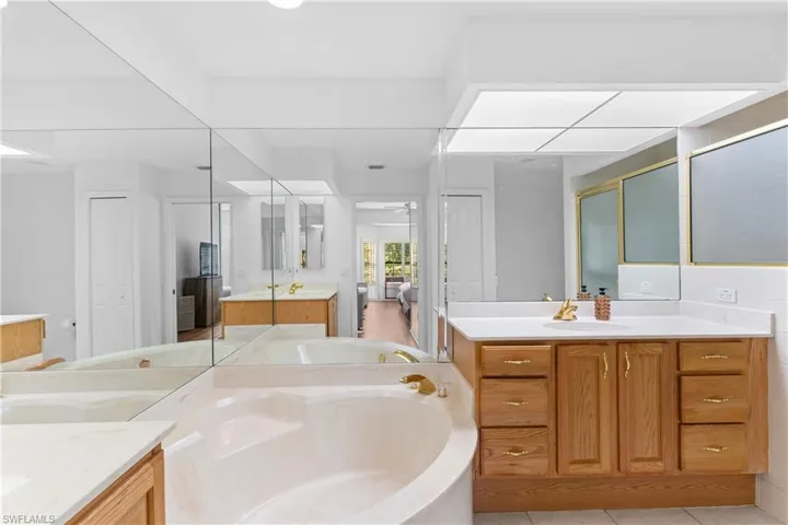 5805 Grande Reserve Way 1102, Naples, Florida 34110