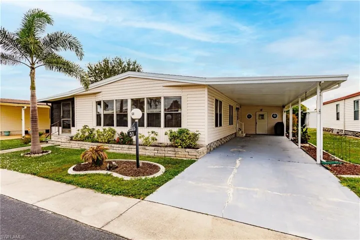 51  Sunset  CIR, North Fort Myers, FL 33903