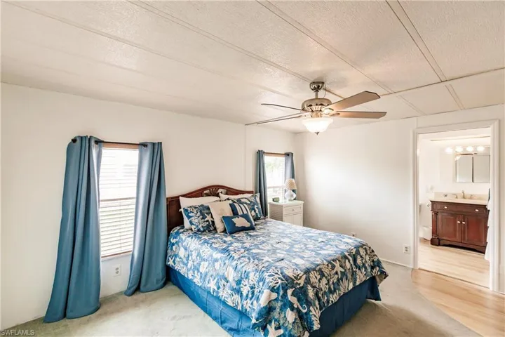 51  Sunset  CIR, North Fort Myers, FL 33903